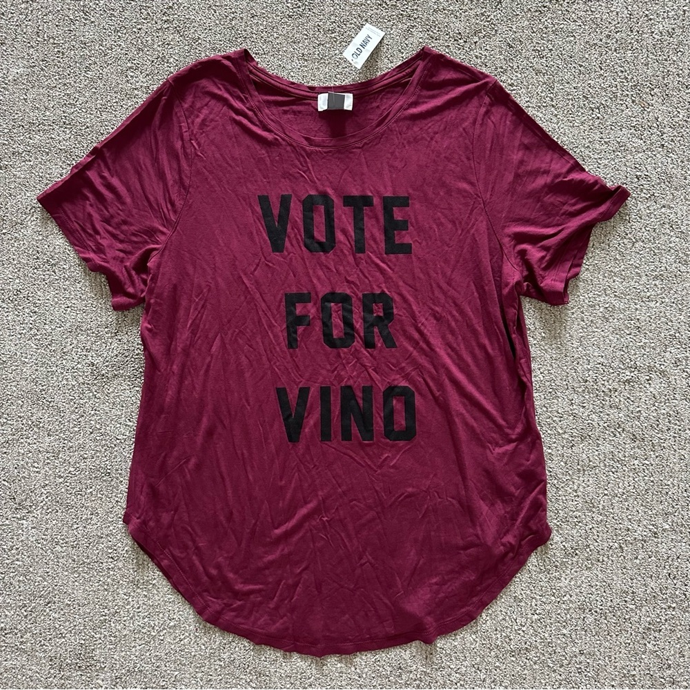 Old Navy “Vote for Vino” T-Shirt Size XL